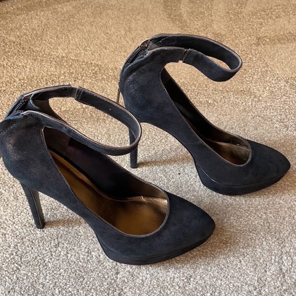 Pour la Victoire Size 8.5 Stiletto High Heels - Picture 2 of 9